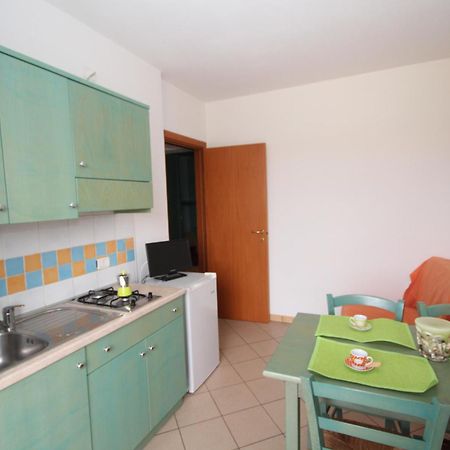 Residence Sole E Mare Appartamenti 로솔리나 마레 외부 사진
