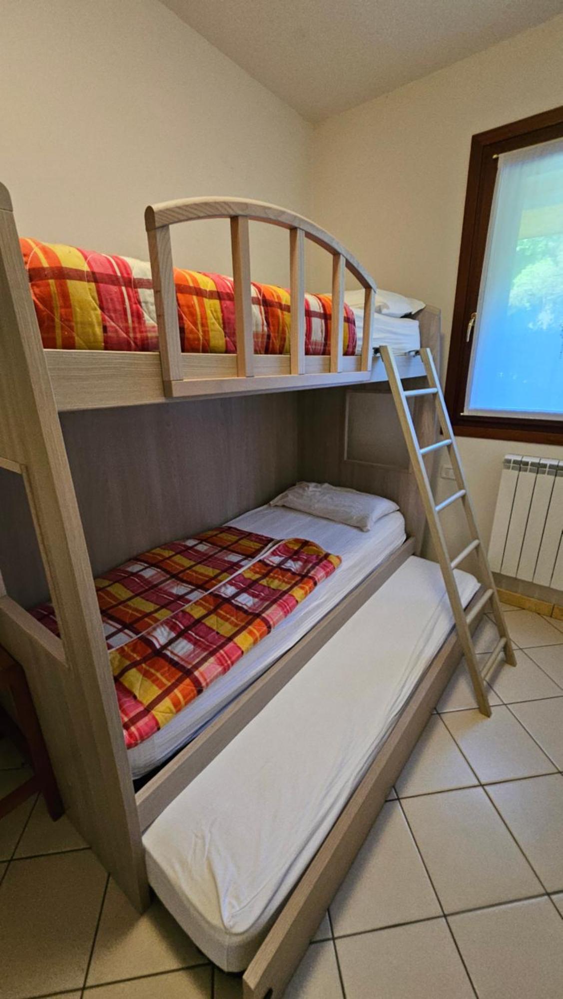 Residence Sole E Mare Appartamenti 로솔리나 마레 외부 사진